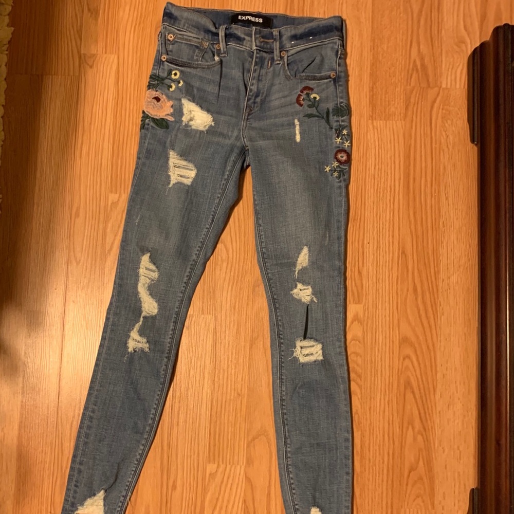 Express Mid Rise Floral Ankle Jeans